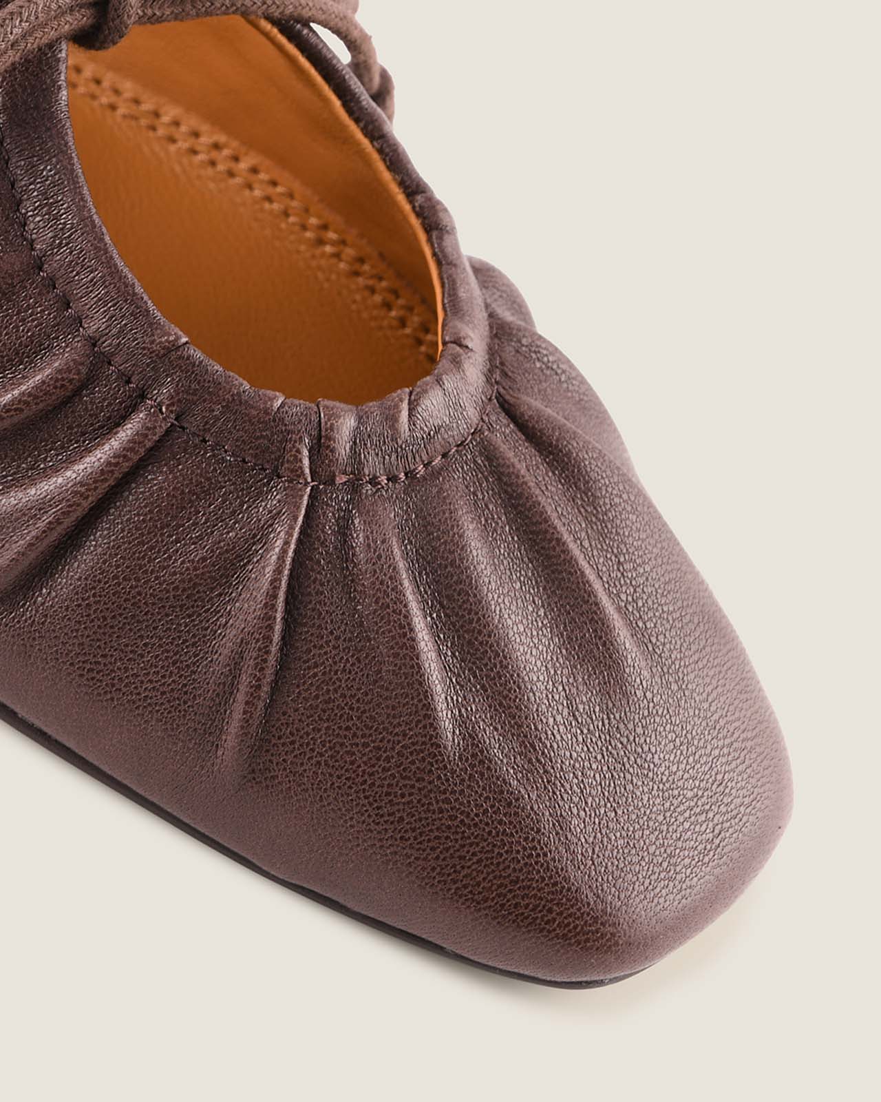 LOGAN CASUAL FLATS BROWN LEATHER