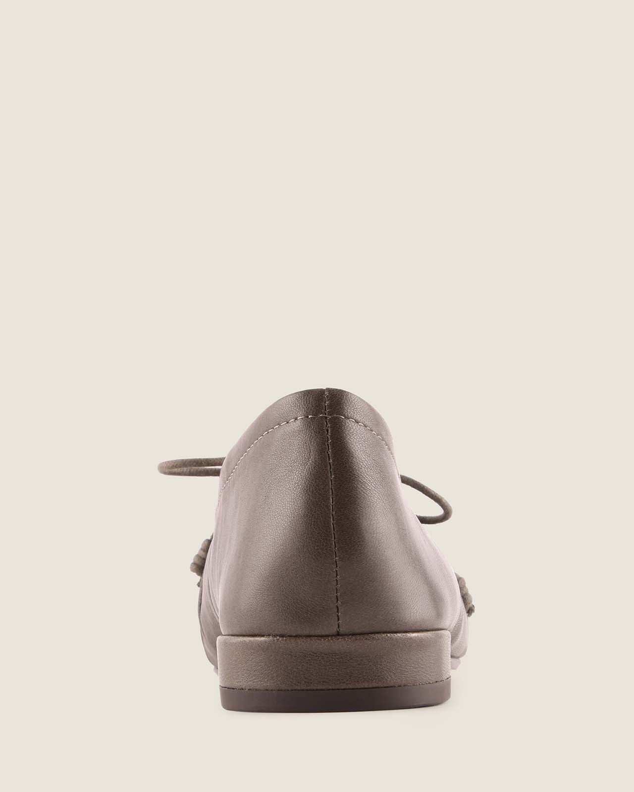 LOGAN CASUAL FLATS OLIVE LEATHER