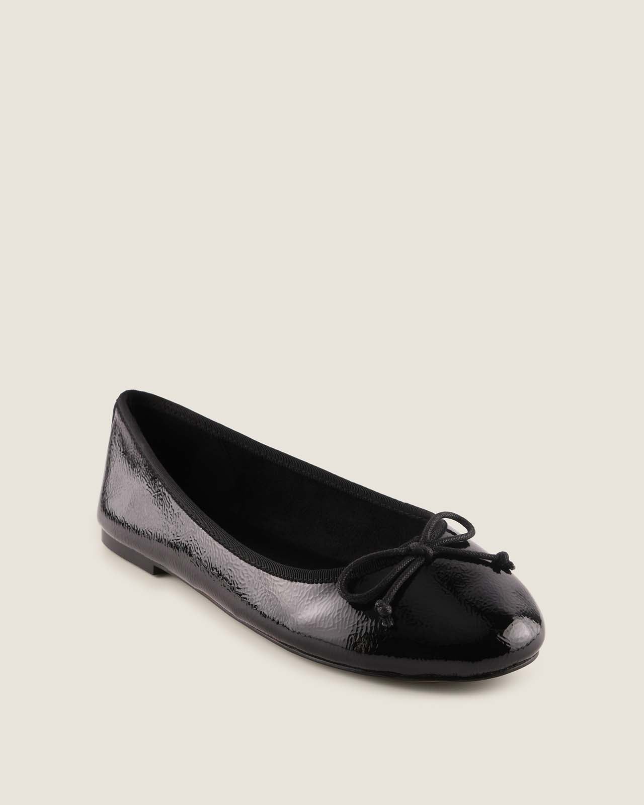 POET BALLET FLATS BLACK CRINKLE PATENT